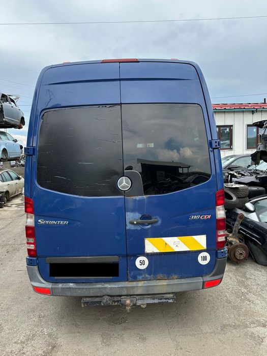 Dezmembram Mercedes Sprinter W906 318cdi 2008 3.0cdi