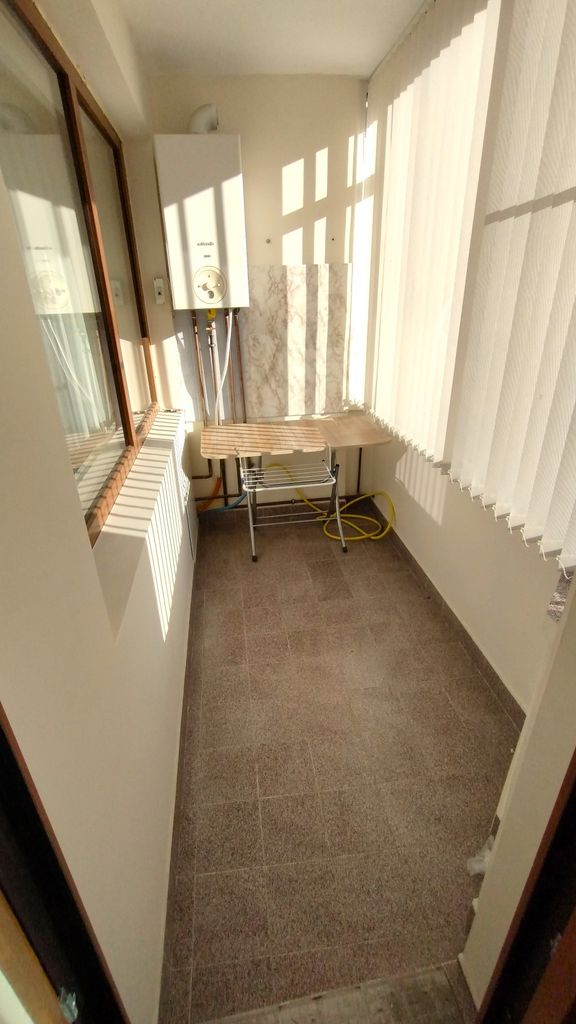 Продава се Тристаен апартамент в Пазарджик, Център - 88 кв.м за 1250 €/кв.м - Снимка #4