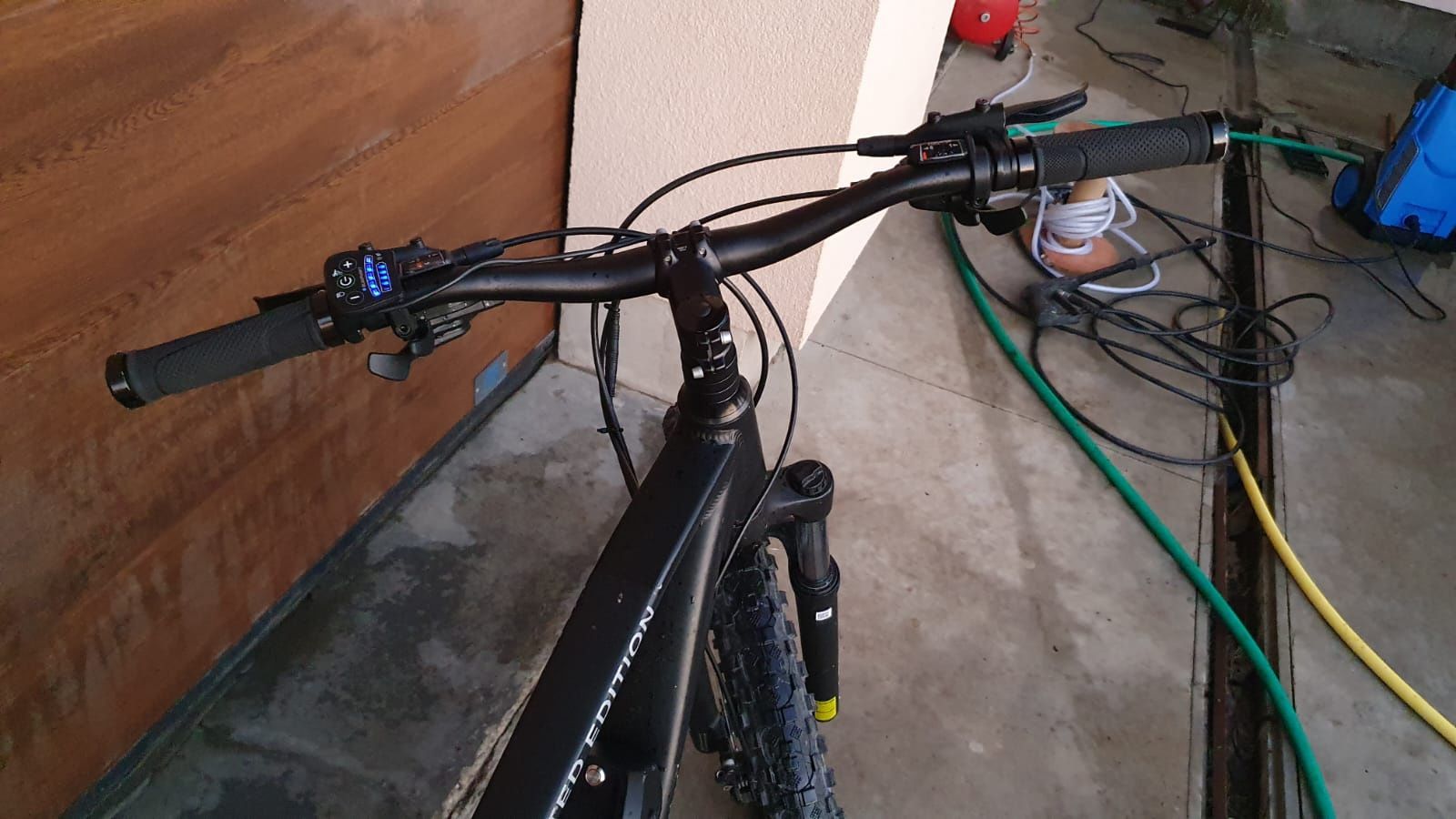 Bicicleta electrica , motor Blaupunkt