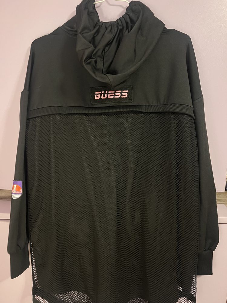 Суичер Guess
