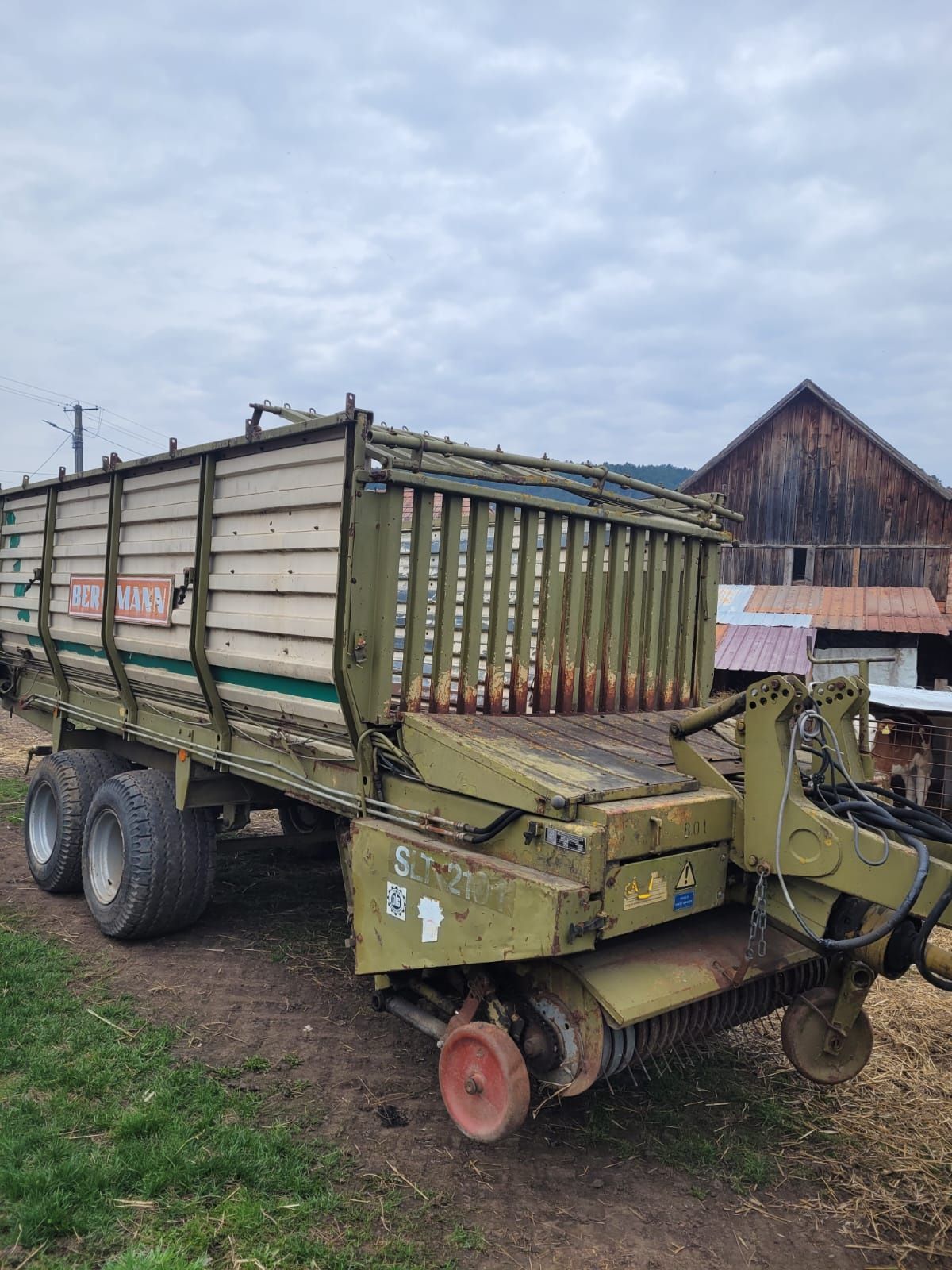 Ladewagen remorcă