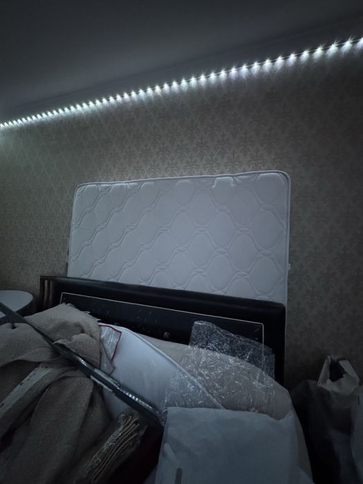 матрас итальянский качественный почти новый