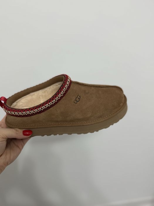 Ghete UGG ,noi ,nepurtate