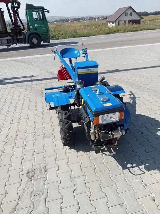 Motocultor Zubr 12,5 CP. Diesel + Freza + Plug. Este NOU