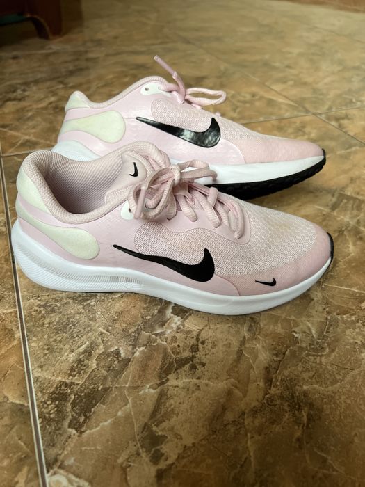 Детски маратонки Адидас / Nike 33 номер