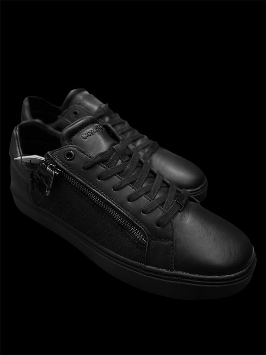 Calvin Klein Low top Lace up/w zip