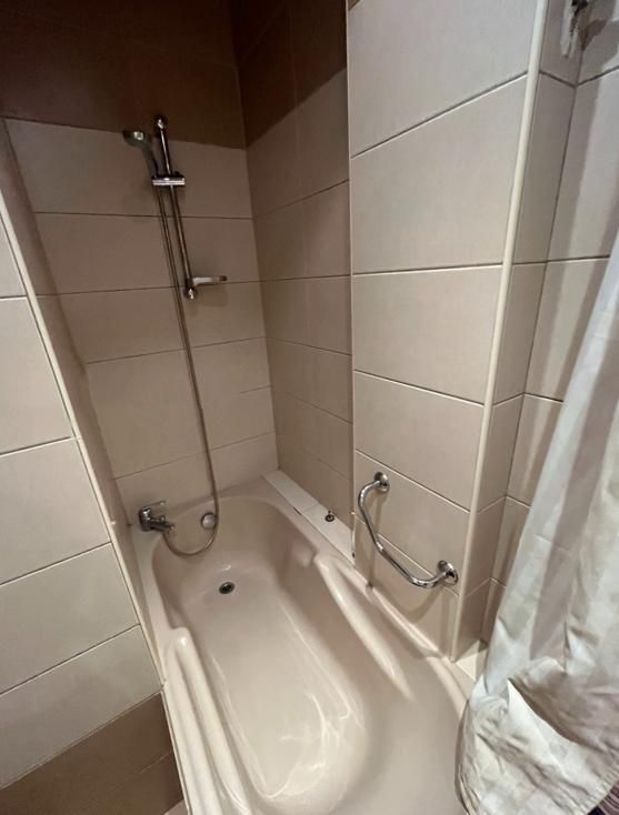 Дава се под наем Многостаен апартамент в Пловдив, Тракия - 100 кв.м за 510 € - Снимка #6