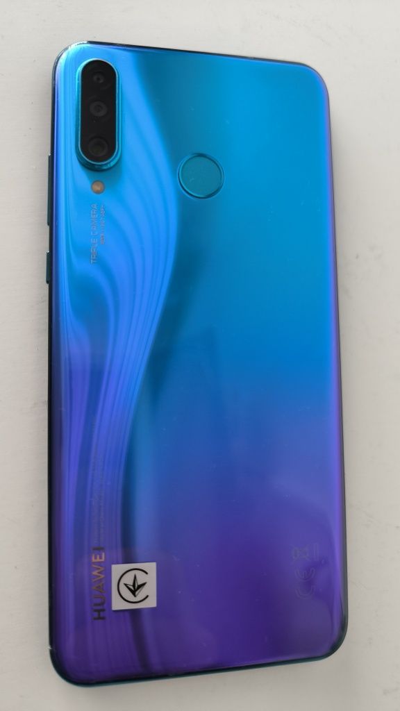 Vand telefon Huawei P30 Lite