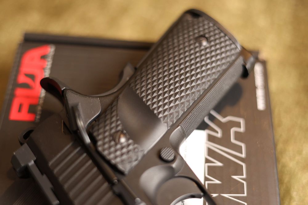 Еърсофт пистолет Nighthawk Customs War Hawk