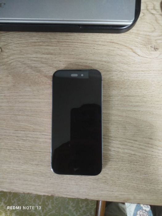 14 iphone pro sotiladi LLA