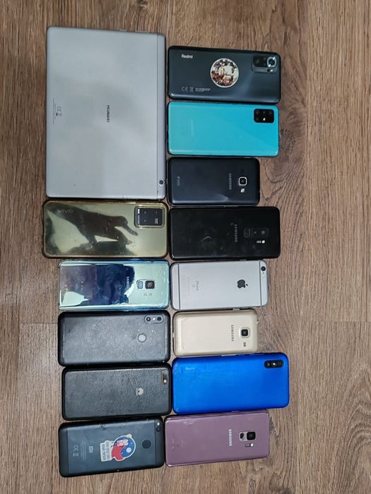 Продам все телефоны