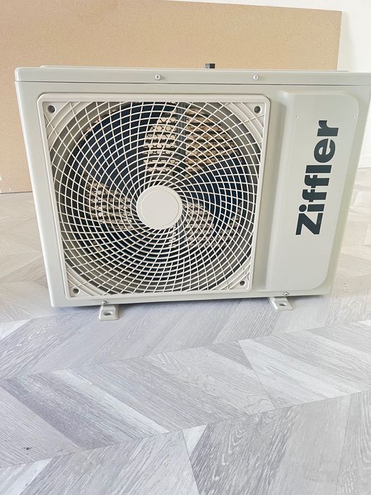 Продается кондиционер 12+ инвертор тент