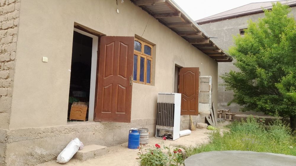 Chorgumbazda Uy sotiladi