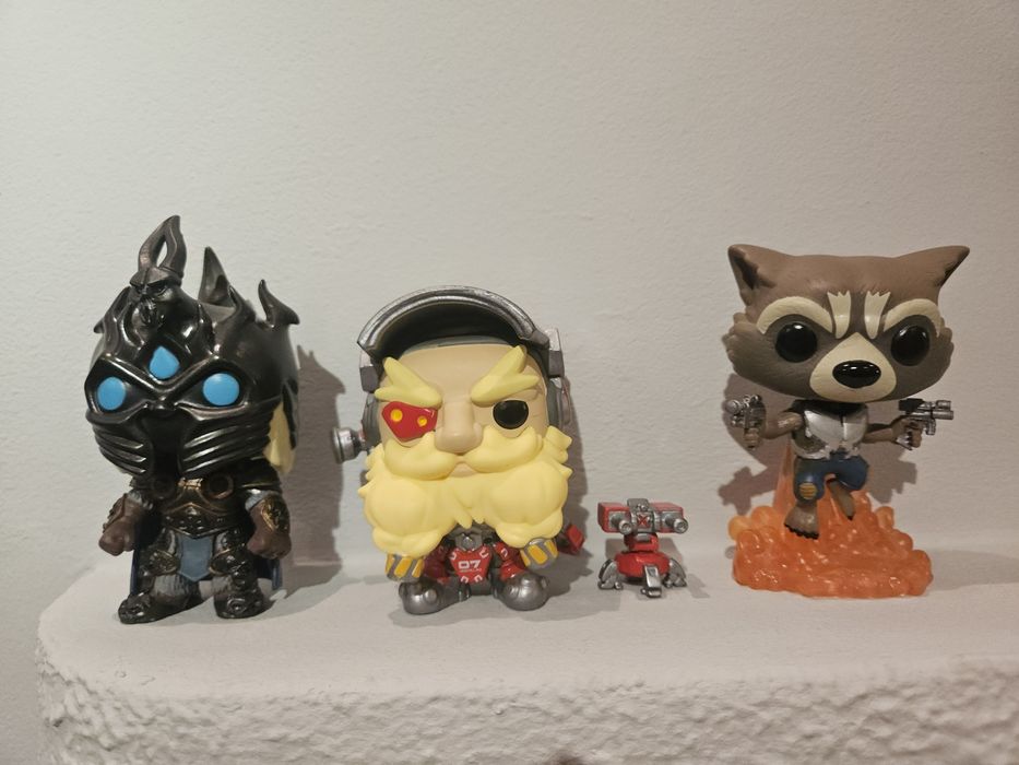 Set figurine Star Wars, Fallout si nu numai.