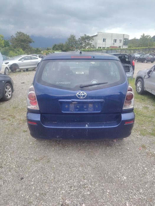 Toyota Corolla Verso 2.0 d4d, Тойота Корола Версо на части!
Май 2006