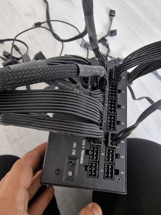 Sursa Corsair AX1200i