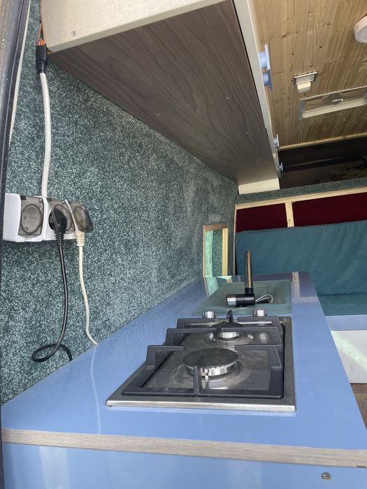 Camper van Ford Transit – 6 locuri