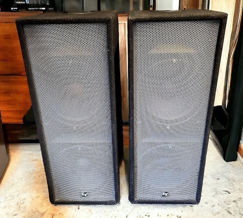 Фирменные пассивные колонки ELECTRO-VOICE Force i25