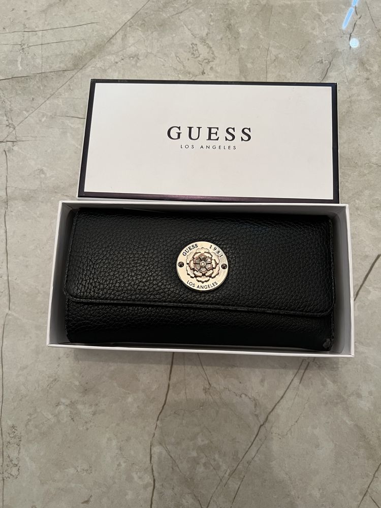 Оригинални! Раница Guess, Liu Jo; Портфейл Guess; Дамска чанта Prada