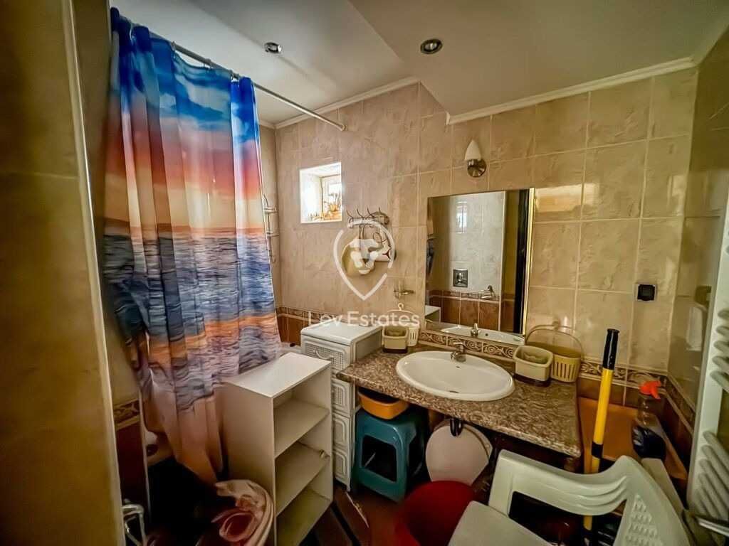 Продава се Двустаен апартамент в Поморие - 76 кв.м за 645 €/кв.м - Снимка #9