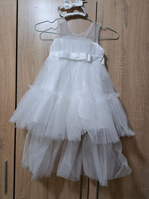 Официална рокля..