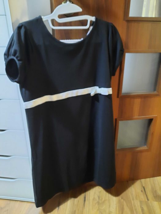 Vand rochie Zara, noua