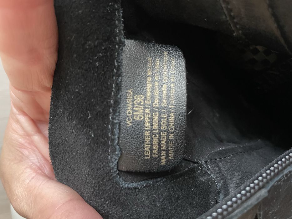 Cizme scurte de piele, cu toc, marime 36, Vince Camuto