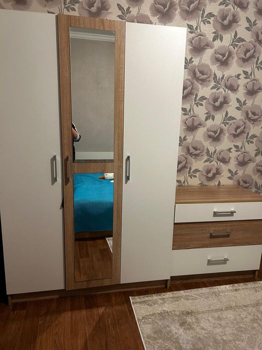 Спальный гарнитур