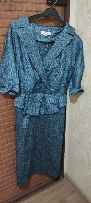 Продается женская одежда, производство Италия , босоножки и платье