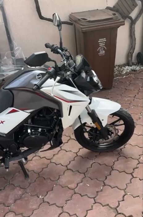Sym NH-X 125 2020/6400 km