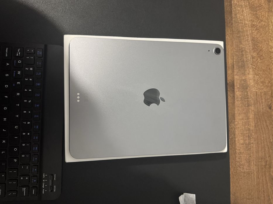 Ipad air m3 2025 11" 128gb + apple pro pencil 2 и още