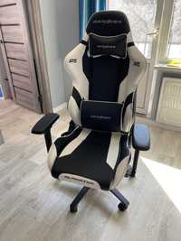 Компьютерное DXRacer GC/G001/NW, черный, белый