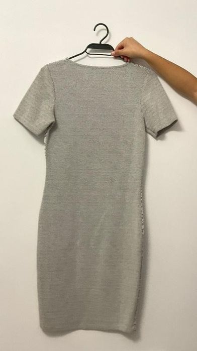 Елегантна дамска рокля