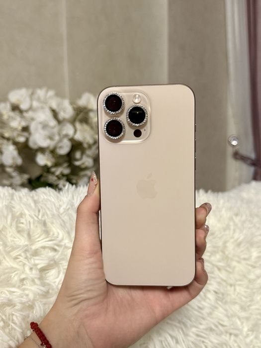 iPhone 16 Pro Max Desert Titanium 256 GB