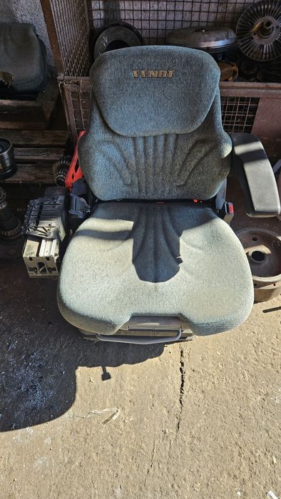 Galerie motor Fendt Vario 818