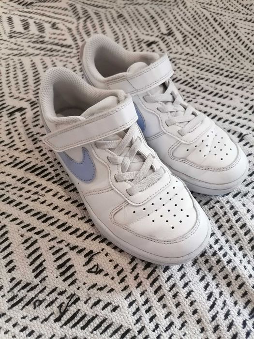 Маратонки Nike за момиче