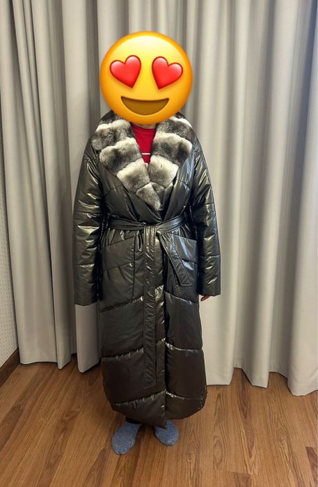 Зимняя куртка с шиншилловым мехом