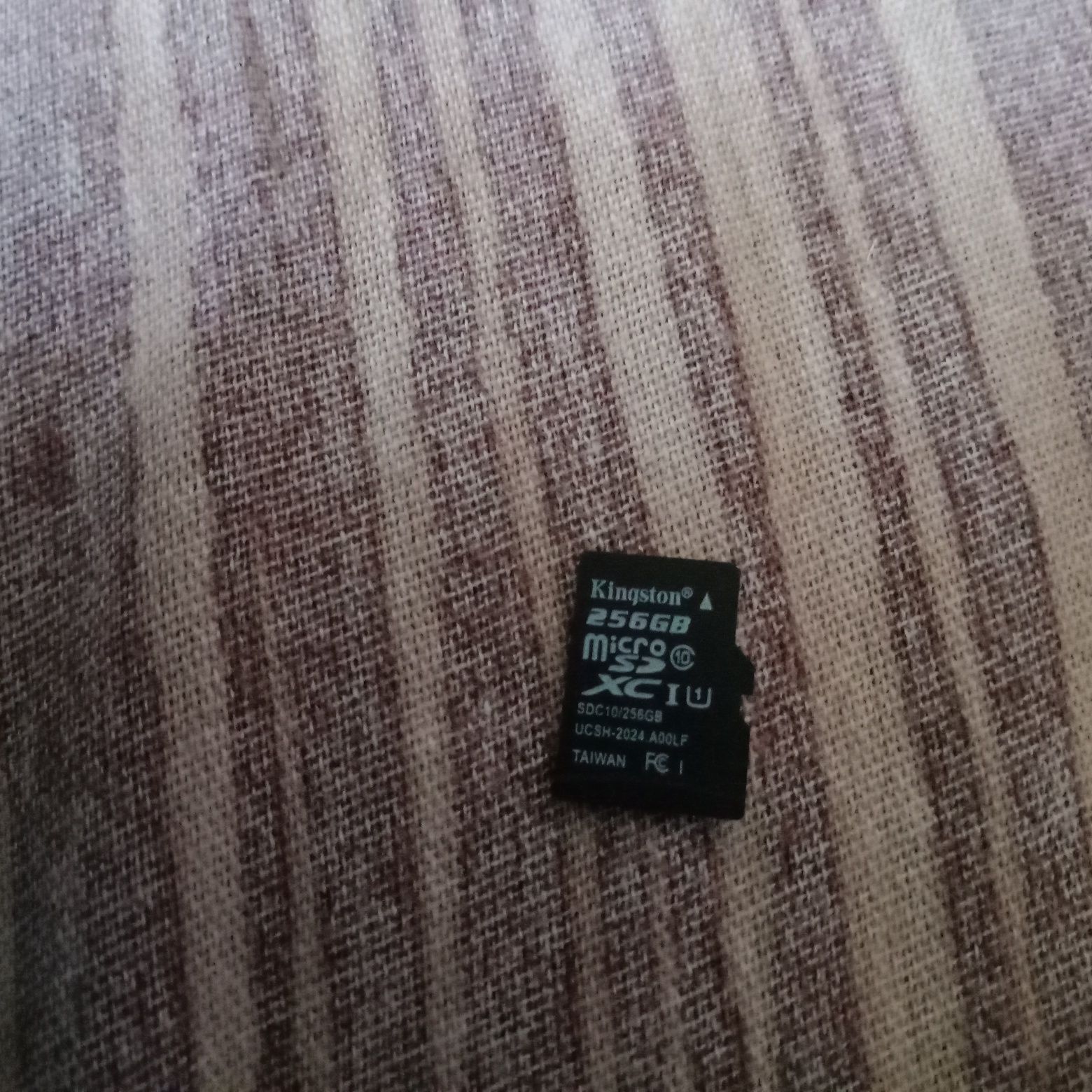 Продам micro SD 256gb