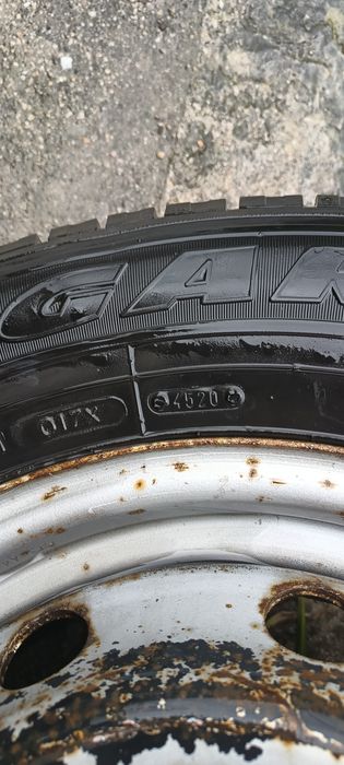 Гуми с джанти за бус Фият дукато 215 75 16 или Ивеко