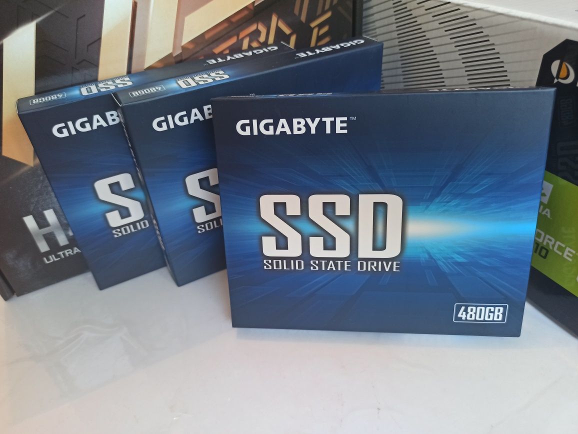 SSD Gigabyte 240, 480 Gb новый, продам