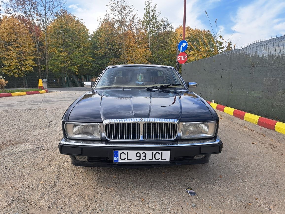 Jaguar XJ40/XJ6 Daimler