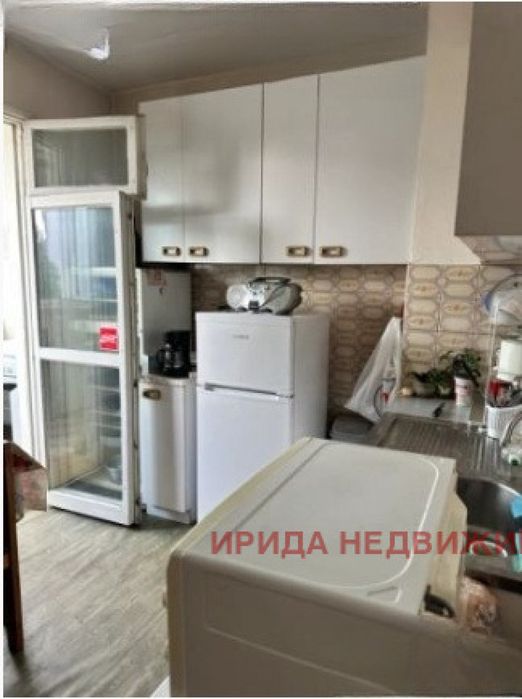 Продава се Тристаен апартамент в София, Надежда 1 - 80 кв.м за 2188 €/кв.м - Снимка #2