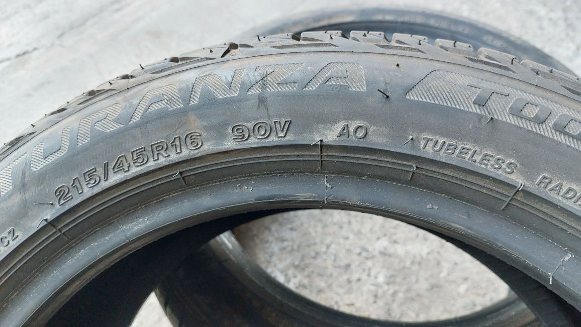 Летни гуми 215/45/16 Bridgestone Turanza 4 броя