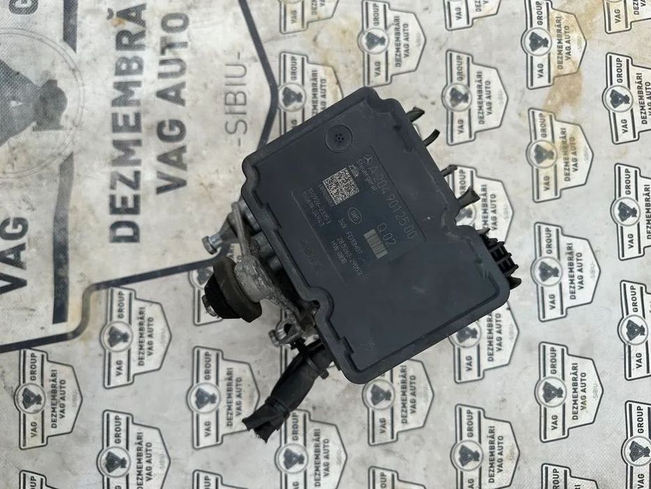 pompa abs / esp mercedes c class w204 cod a2044312012  a2049012500