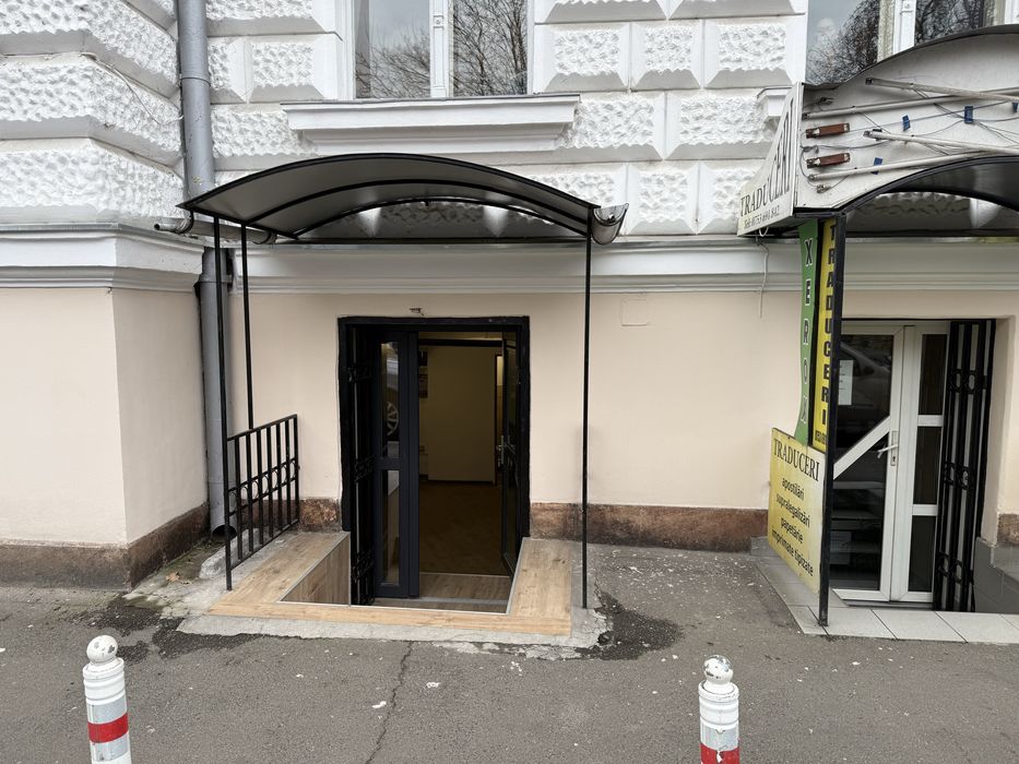 Inchiriez spatiu ultracentral - ARAD