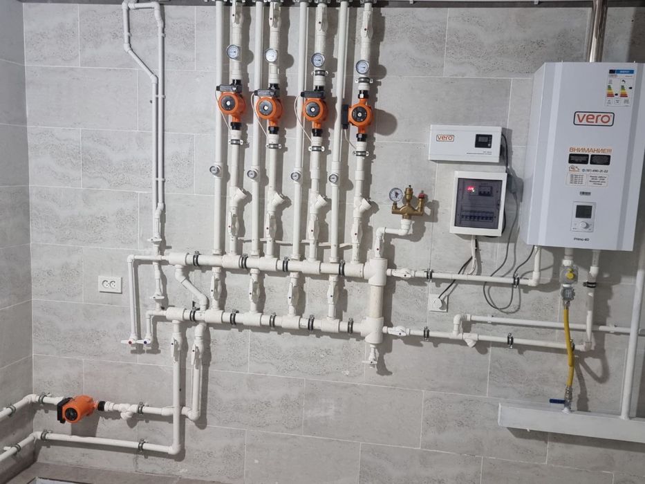 Продаётся 2х этажный дом,1,8 сотки.Улица Алимкент,метро Дустлик,153 шк