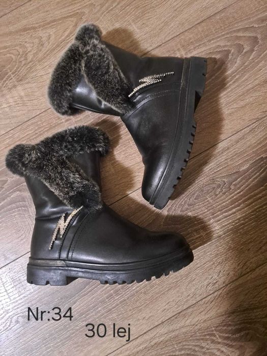 Cizme și ghete pentru fete