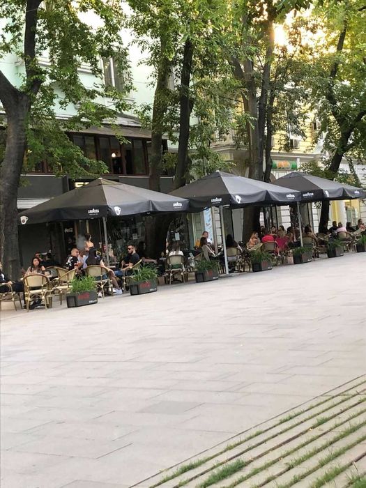 Продава се разработен бизнес на топ локация