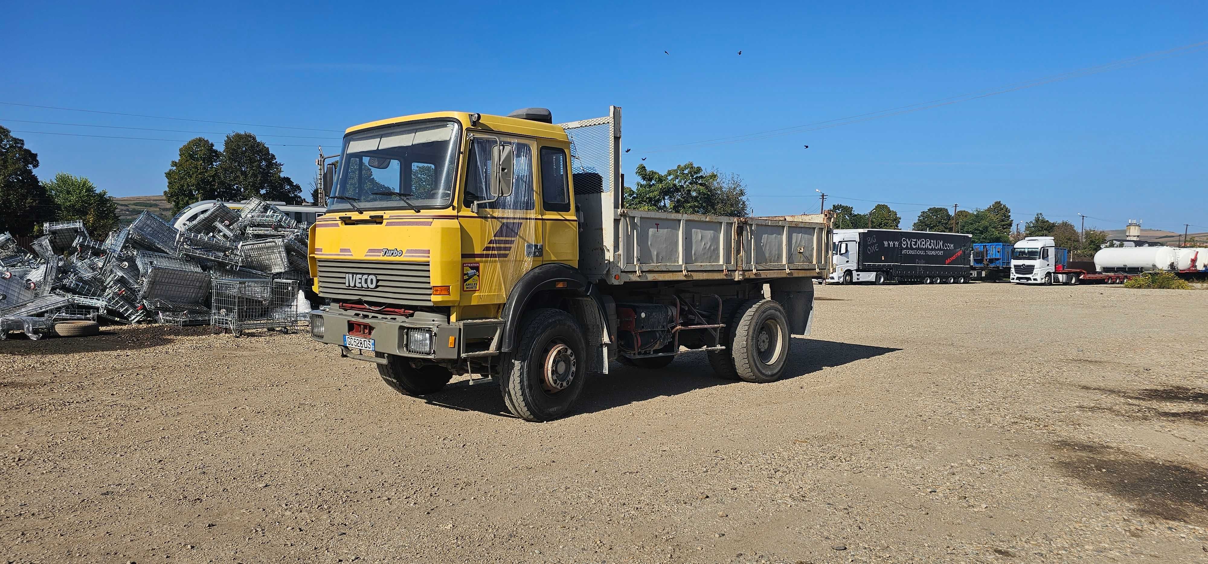 Iveco basculabil