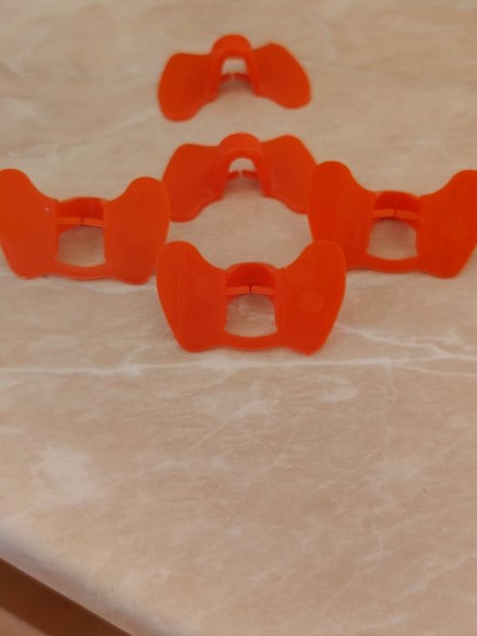 Ochelari pentru pasari